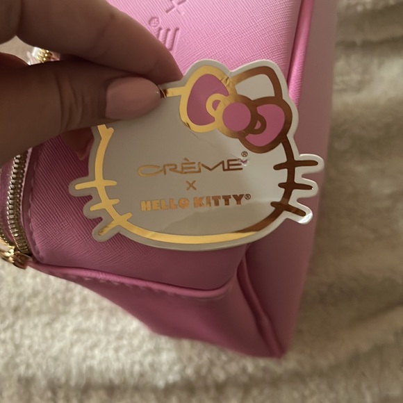 Hello Kitty Travel toiletry bag - Picture 5 of 6